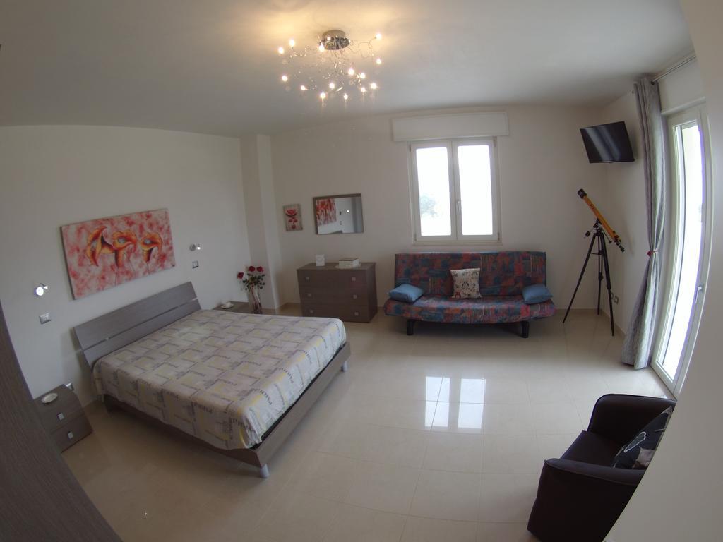 Villa Buenavista Torre Santa Sabina Bagian luar foto