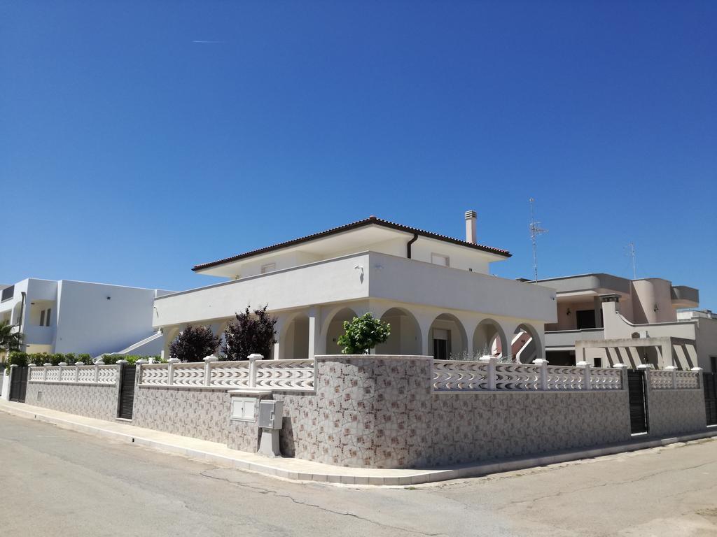 Villa Buenavista Torre Santa Sabina Bagian luar foto